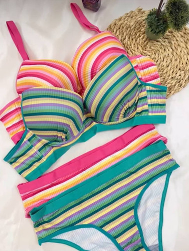 رنگ صورتی ۸۰ و۹۰